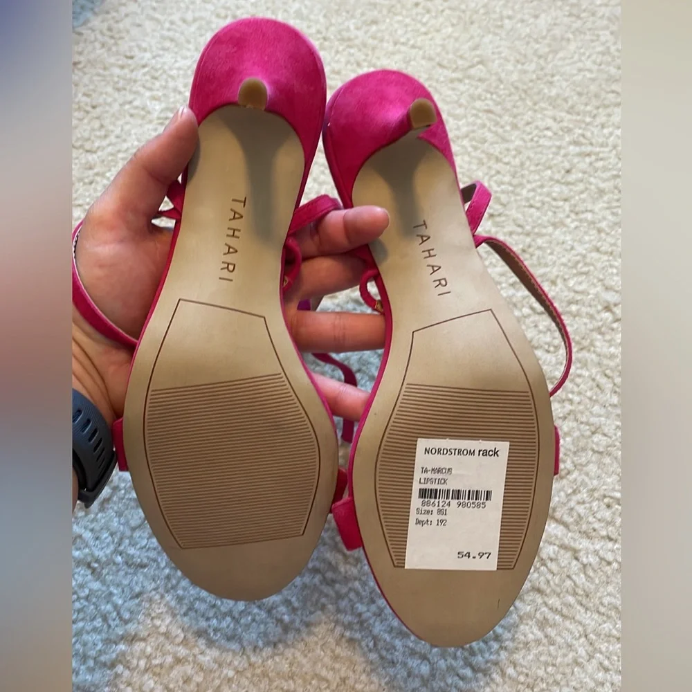 Tahari strappy pink heeled sandals - Picture 8 of 8